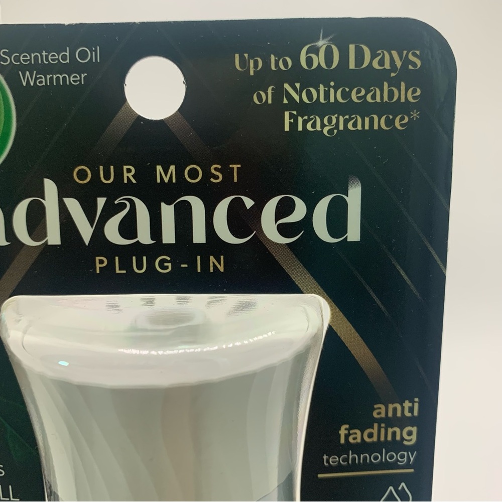 Airwick Advanced Plug-In 3-Pack - Picture 8 of 14